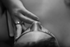ForeheadHand